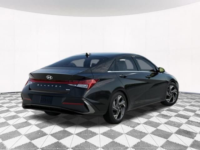 Elantra Hybrid Limited