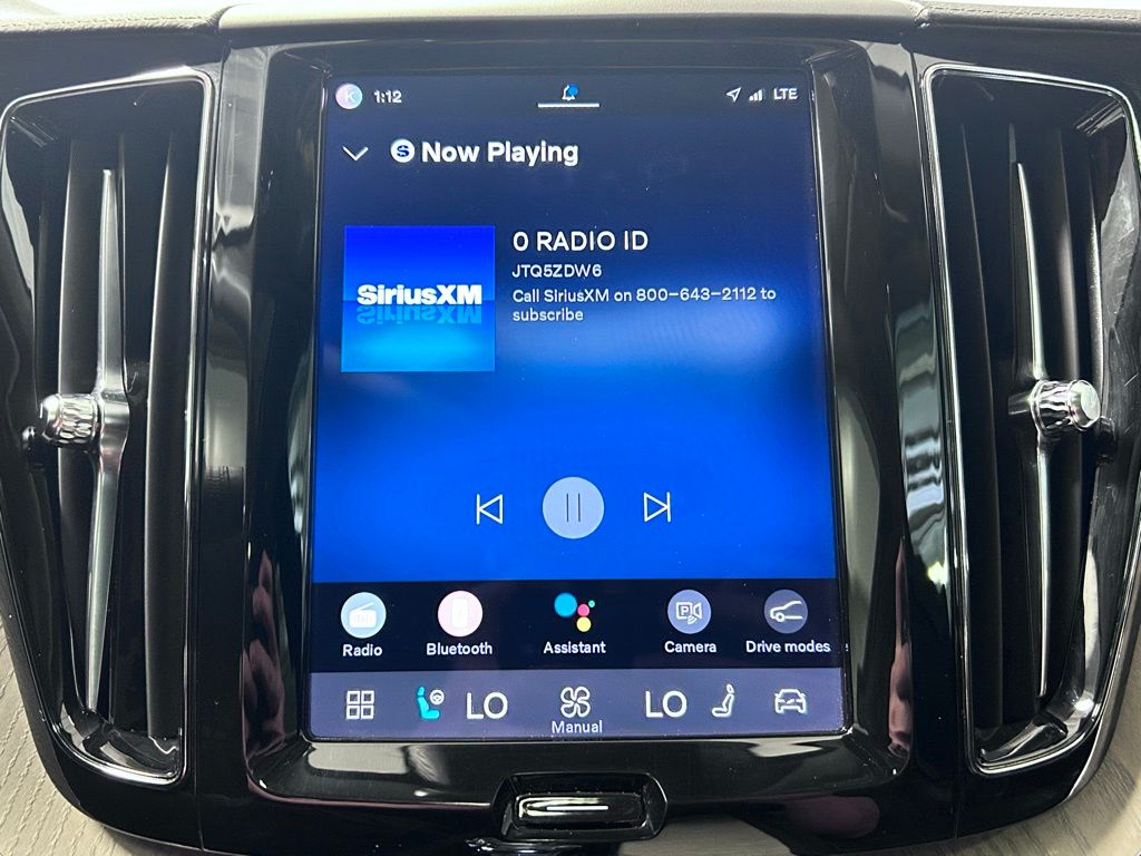 used 2022 Volvo XC60 Recharge Plug-In Hybrid car, priced at $30,991