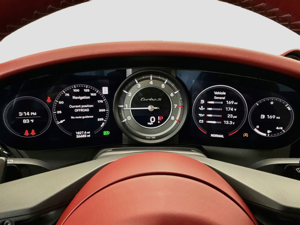 Thumbnail: 2021 Porsche 911 - 32