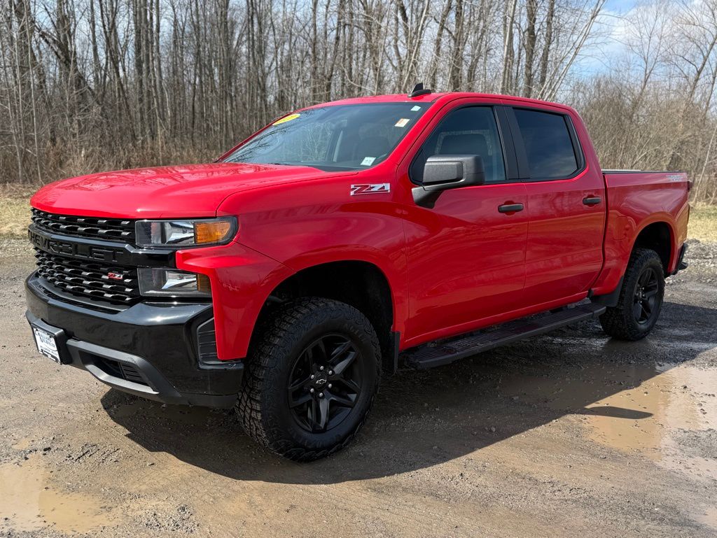 Red Hot 2021 Chevrolet Silverado 1500 Custom Trail Boss Crew Cab 4WD Pickup Truck Four-Wheel Drive 6-Speed Automatic Overdrive
