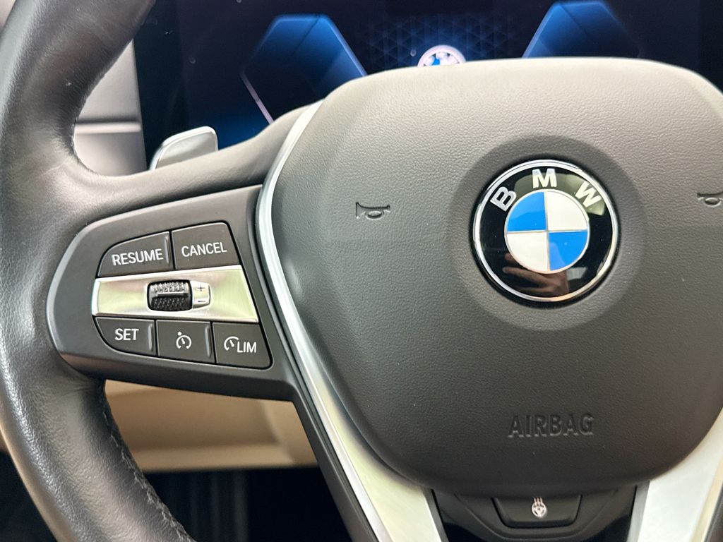 Thumbnail: 2023 BMW 3 Series - 11