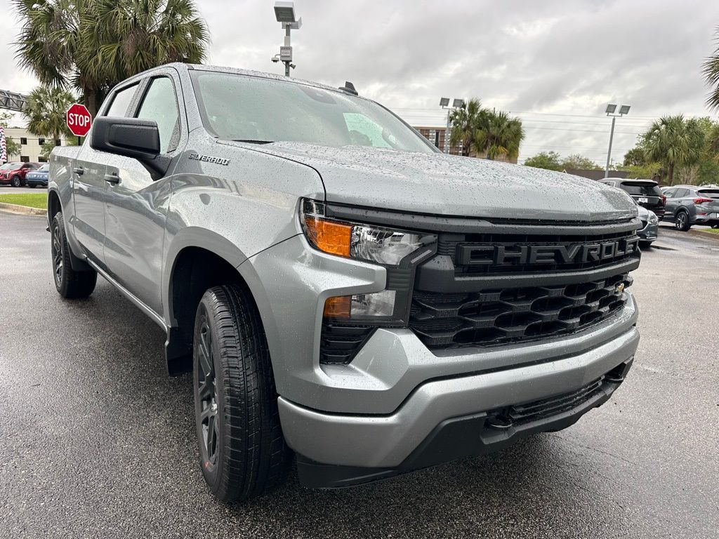 2024 Chevrolet Silverado 1500 Custom 10