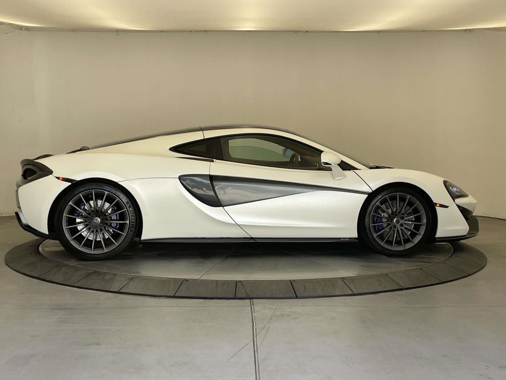 2017 McLaren 570GT Base - 7
