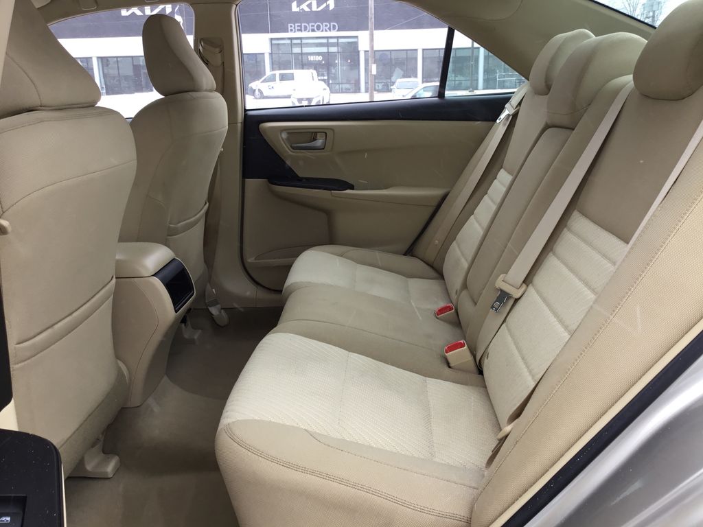 Thumbnail: 2017 Toyota Camry - 16