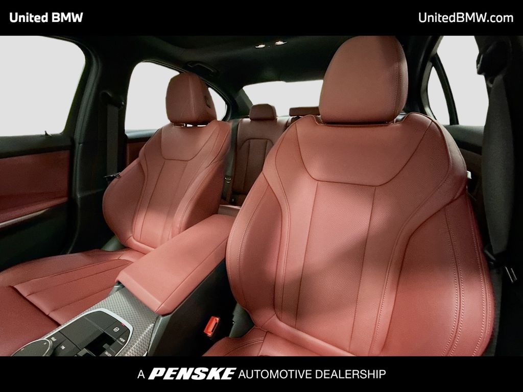 Thumbnail: 2026 BMW 3 Series - 5