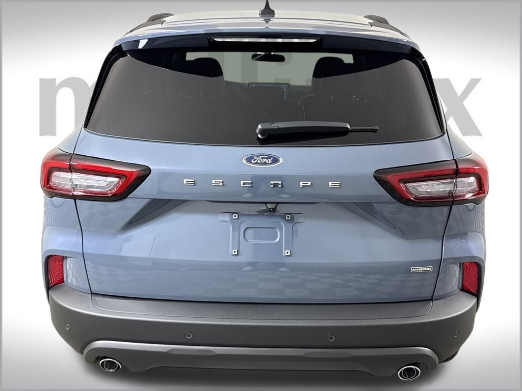 2025 Ford Escape Hybrid ST-Line photo 12