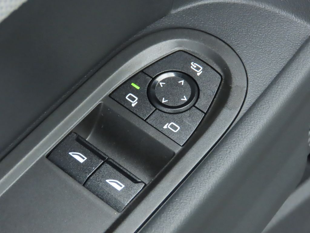 Thumbnail: 2026 MINI Cooper - 25