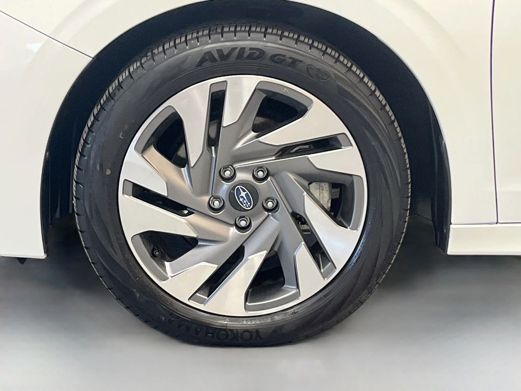 Used 2024 Crystal White Pearl Subaru Limited image 33