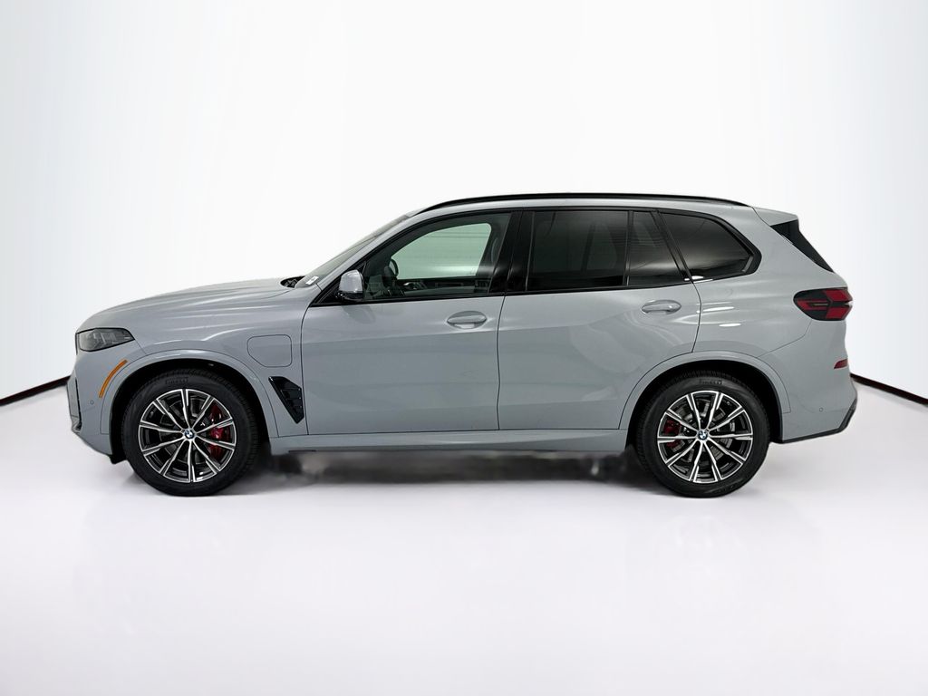 Thumbnail: 2026 BMW X5 - 8