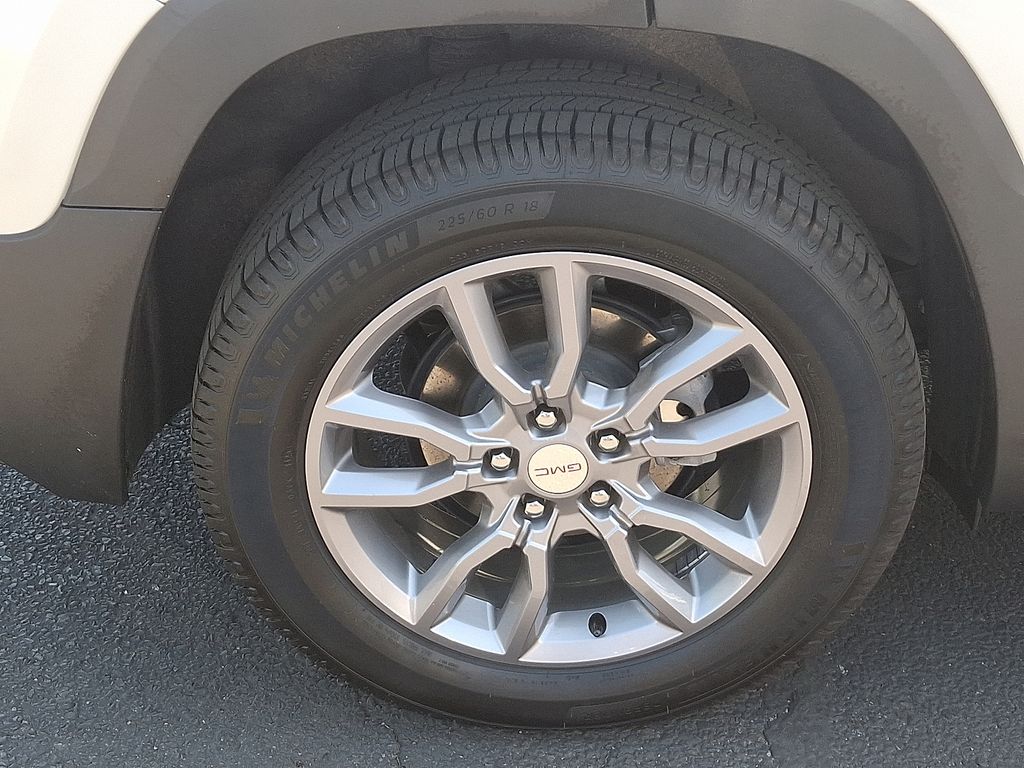 2022 GMC Terrain SLT 8
