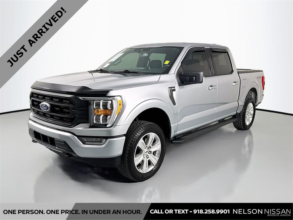 Silver Metallic 2021 Ford F-150 XLT SuperCrew 4WD Pickup Truck Four-Wheel Drive Automatic