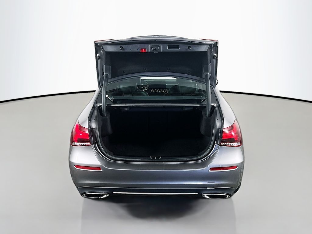 Used 2021 Gray Mercedes-Benz A 220 image 29