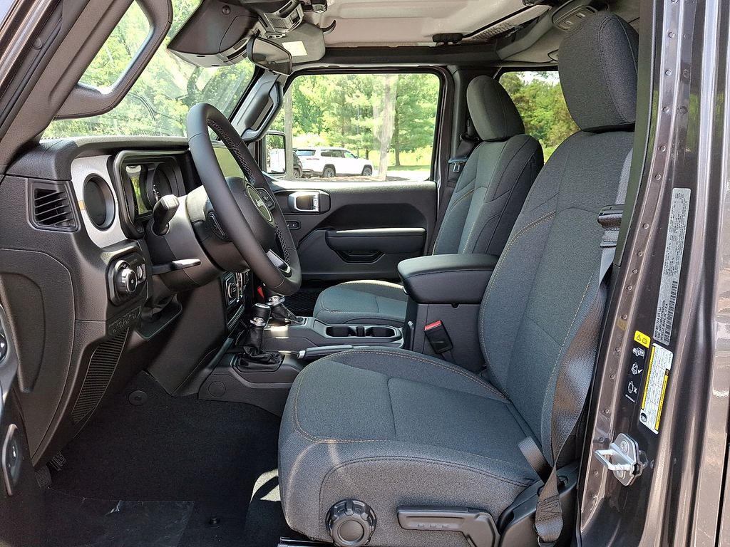 New 2026 Jeep Wrangler SUV