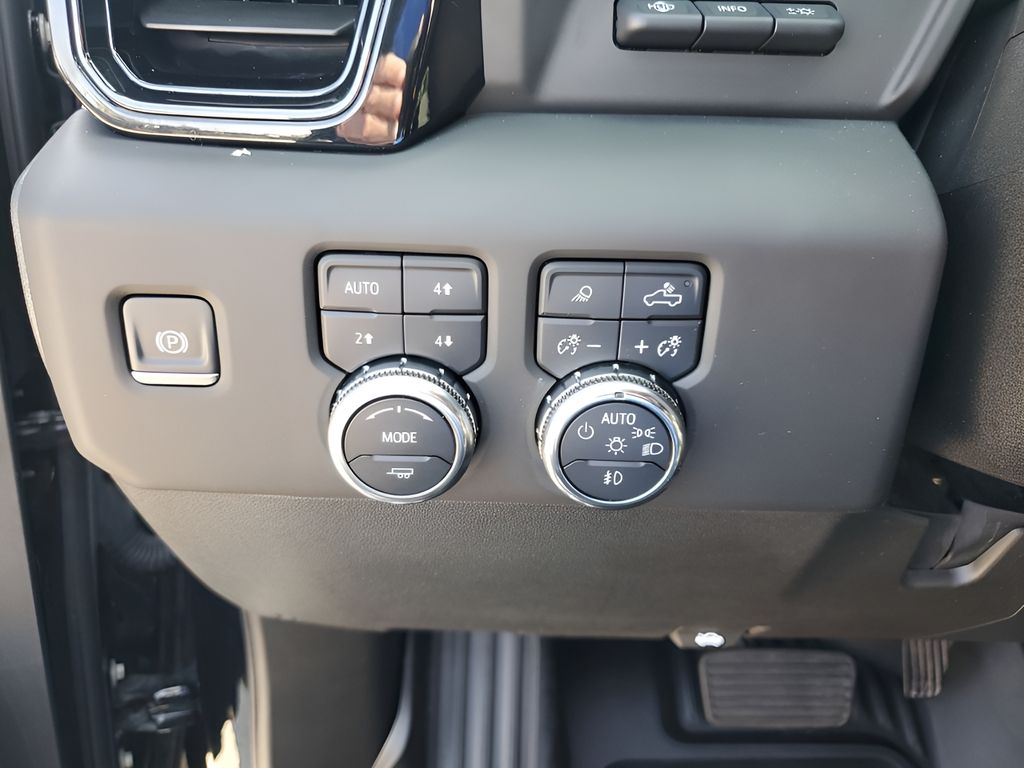 2024 Gmc Sierra 2500hd  At4 In Austin, Texas