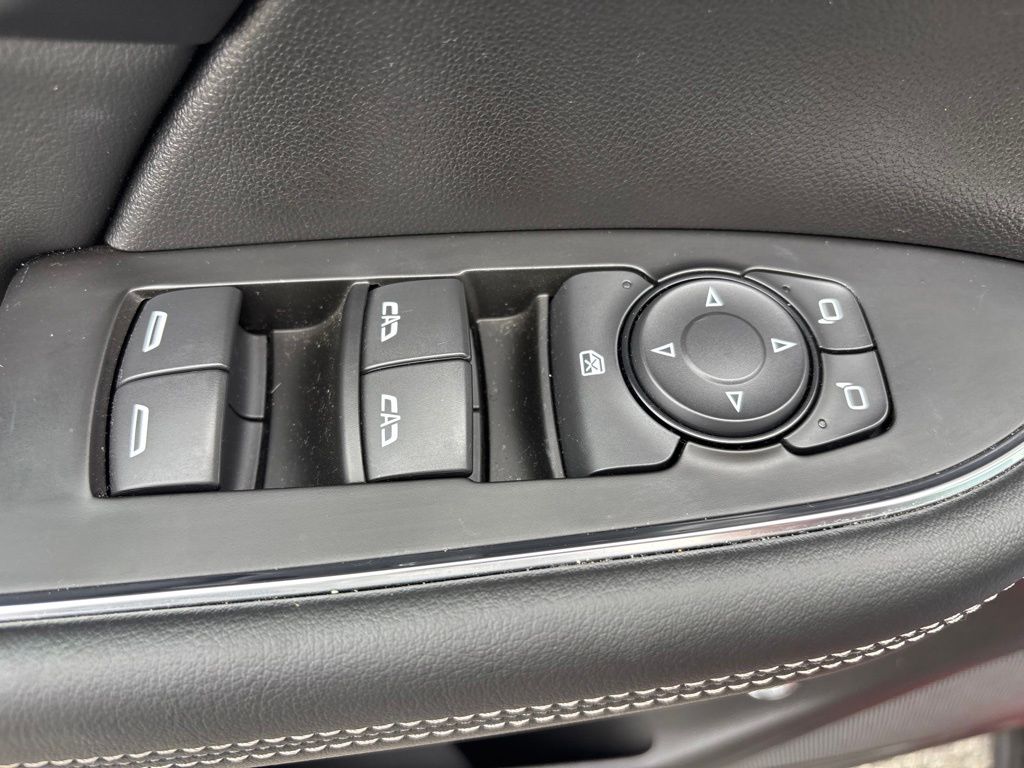 Used 2023 Buick Envision SUV
