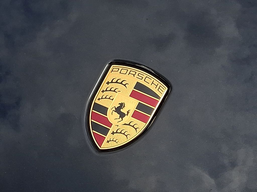 Thumbnail: 2024 Porsche Taycan - 31