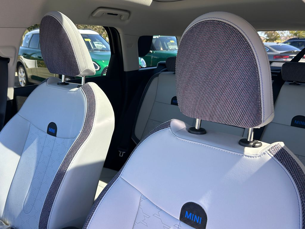 Thumbnail: 2025 MINI Cooper Countryman - 14