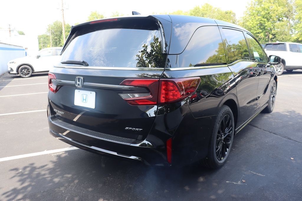 Thumbnail: 2026 Honda Odyssey - 5