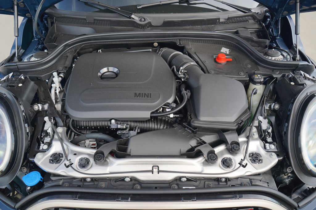Thumbnail: 2026 MINI Cooper - 12