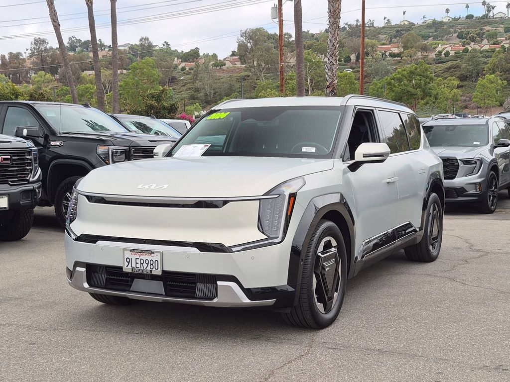 White (Ivory Silver Matte) 2024 Kia EV9 SUV / Crossover All-Wheel Drive 1-Speed Automatic