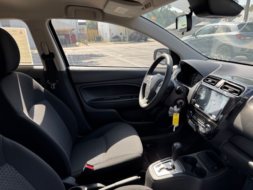 2024 Mitsubishi Mirage G4 ES photo 23