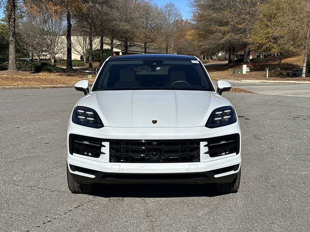 2024 Porsche Cayenne Coupe Base 3