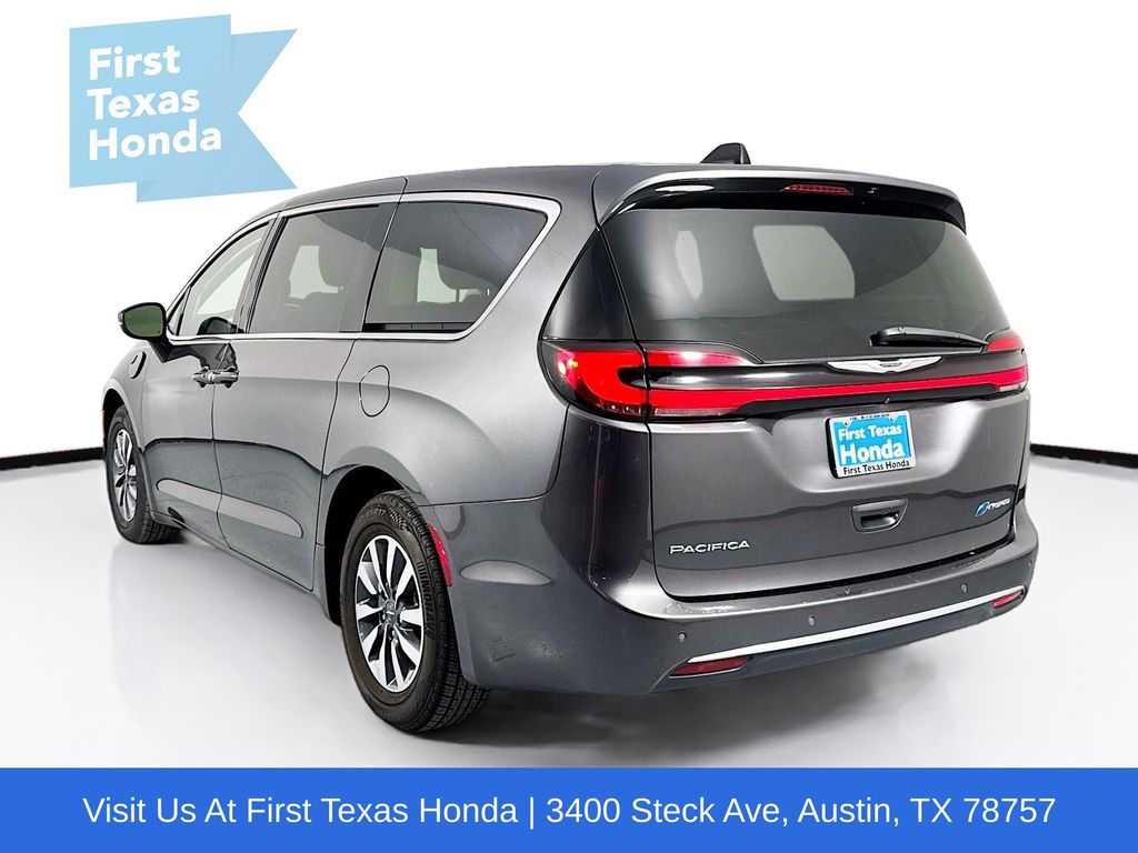 Used Car 2023 Chrysler Pacifica Hybrid  Touring L For Sale Under $25,000 In Austin, Texas