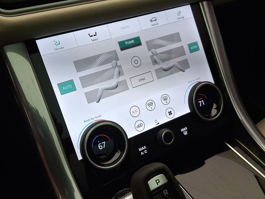 Thumbnail: 2022 Land Rover Range Rover Sport - 17