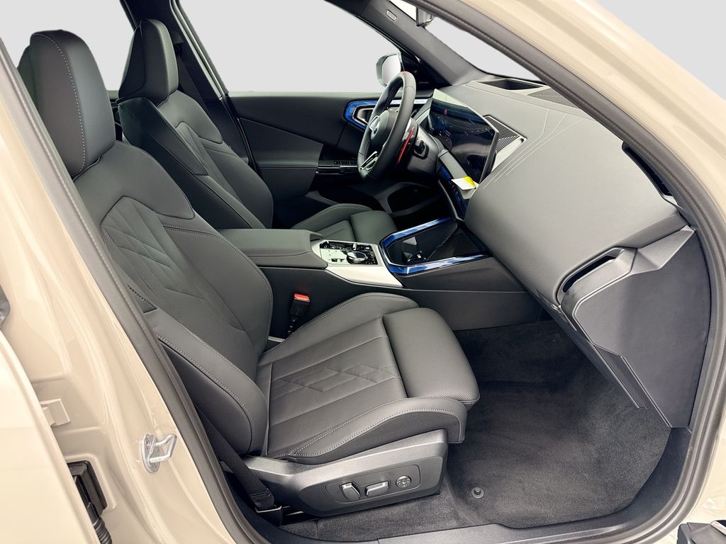 Thumbnail: 2026 BMW X3 - 19