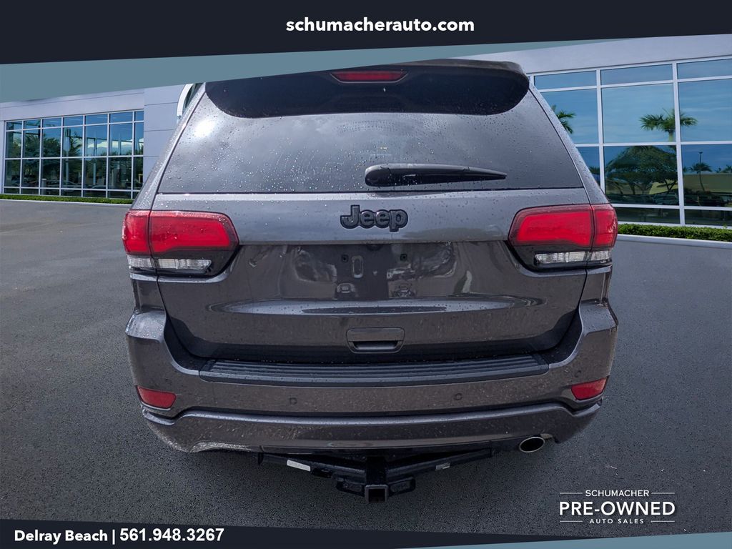 used 2021 Jeep Grand Cherokee car, priced at $16,498