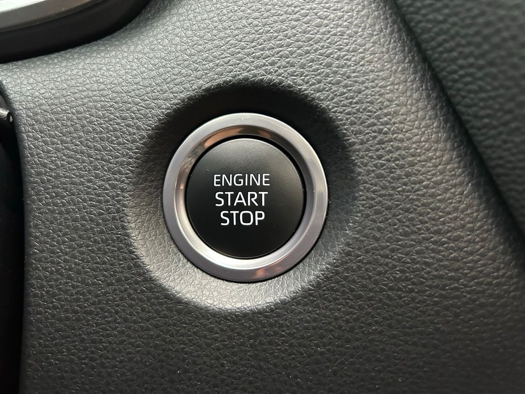 2023 Toyota Corolla XSE 28