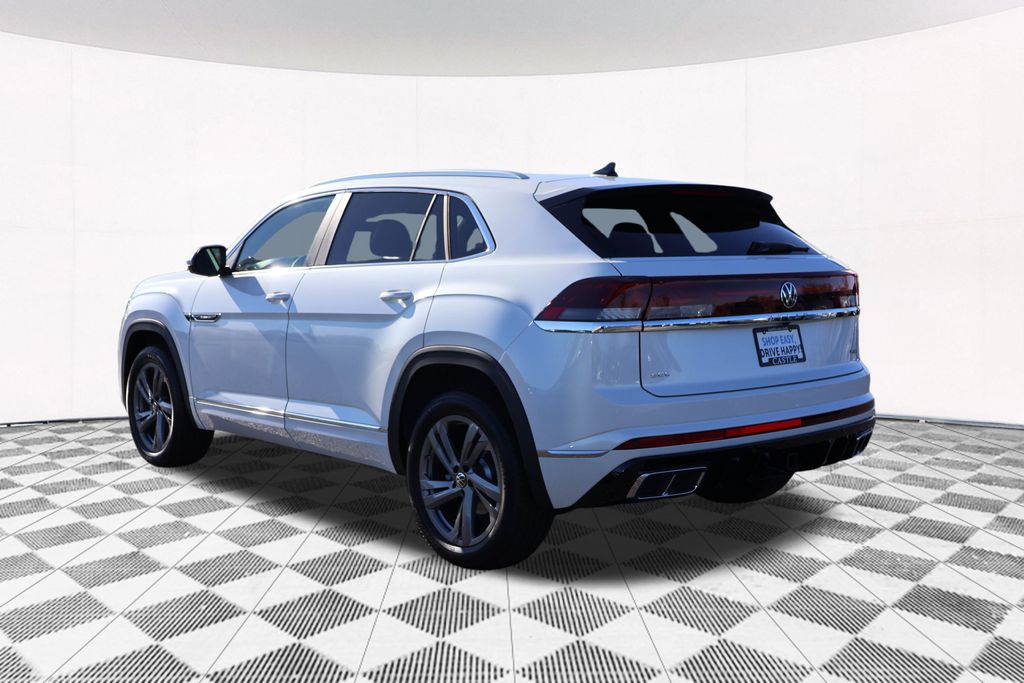 2024 Volkswagen Atlas Cross Sport 2.0T SEL R-Line 11