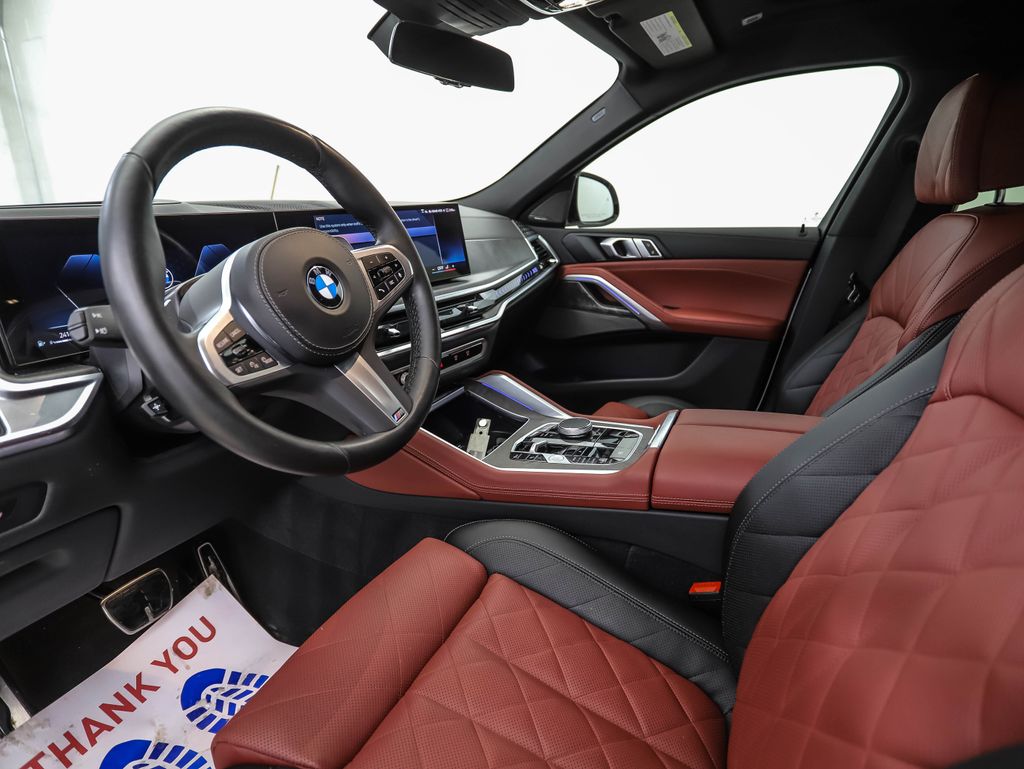 Thumbnail: 2024 BMW X6 - 10