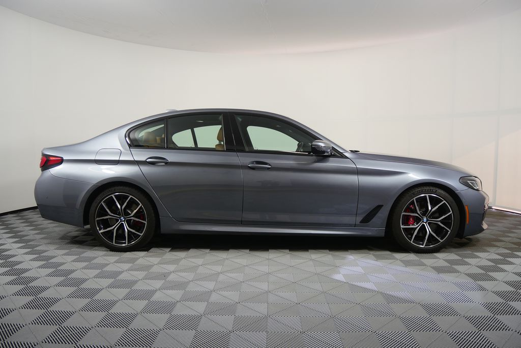 2022 BMW 5 Series 530i 2