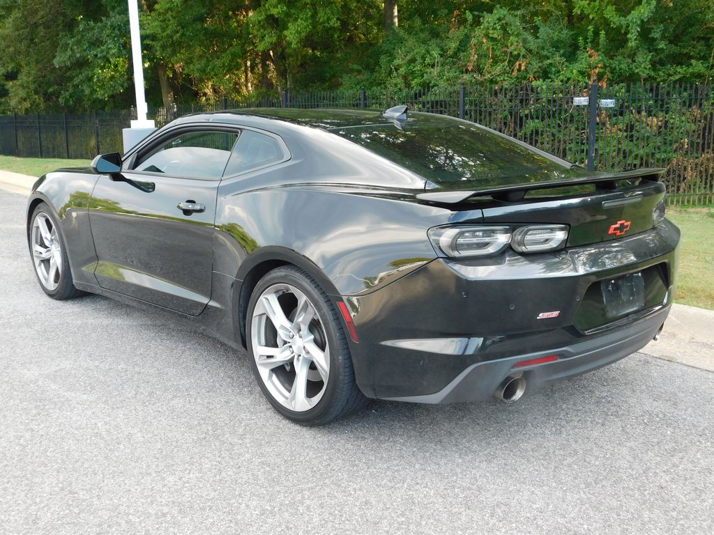 Thumbnail: 2019 Chevrolet Camaro - 3