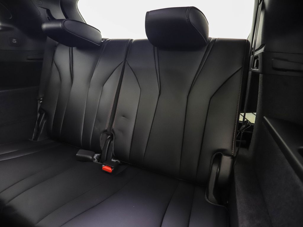 Thumbnail: 2025 Acura MDX - 23