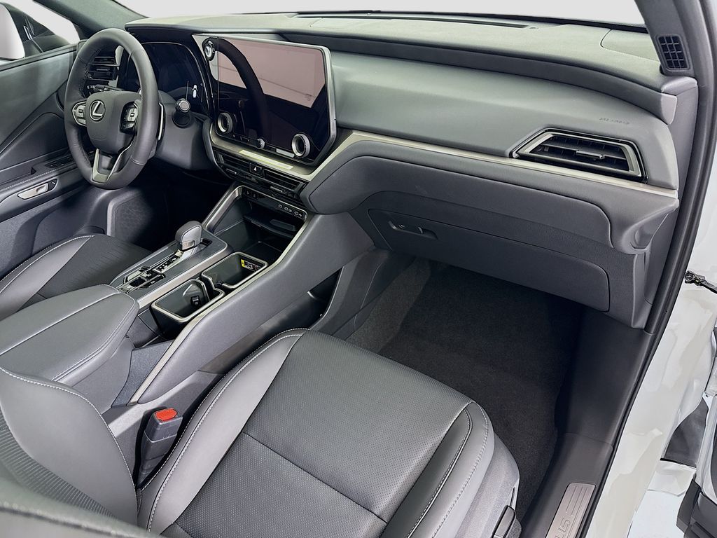 Thumbnail: 2026 Lexus TX - 18