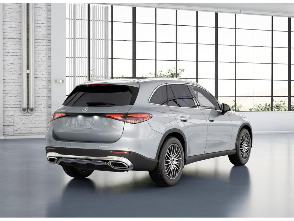 Thumbnail: 2027 Mercedes-Benz GLC - 22