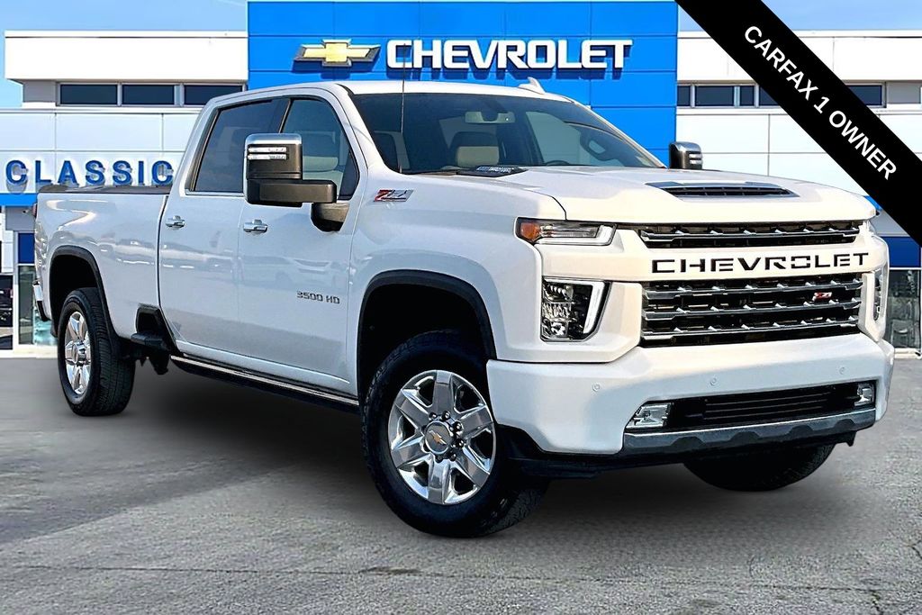 Summit White 2022 Chevrolet Silverado 3500HD Pickup Truck Four-Wheel Drive Automatic