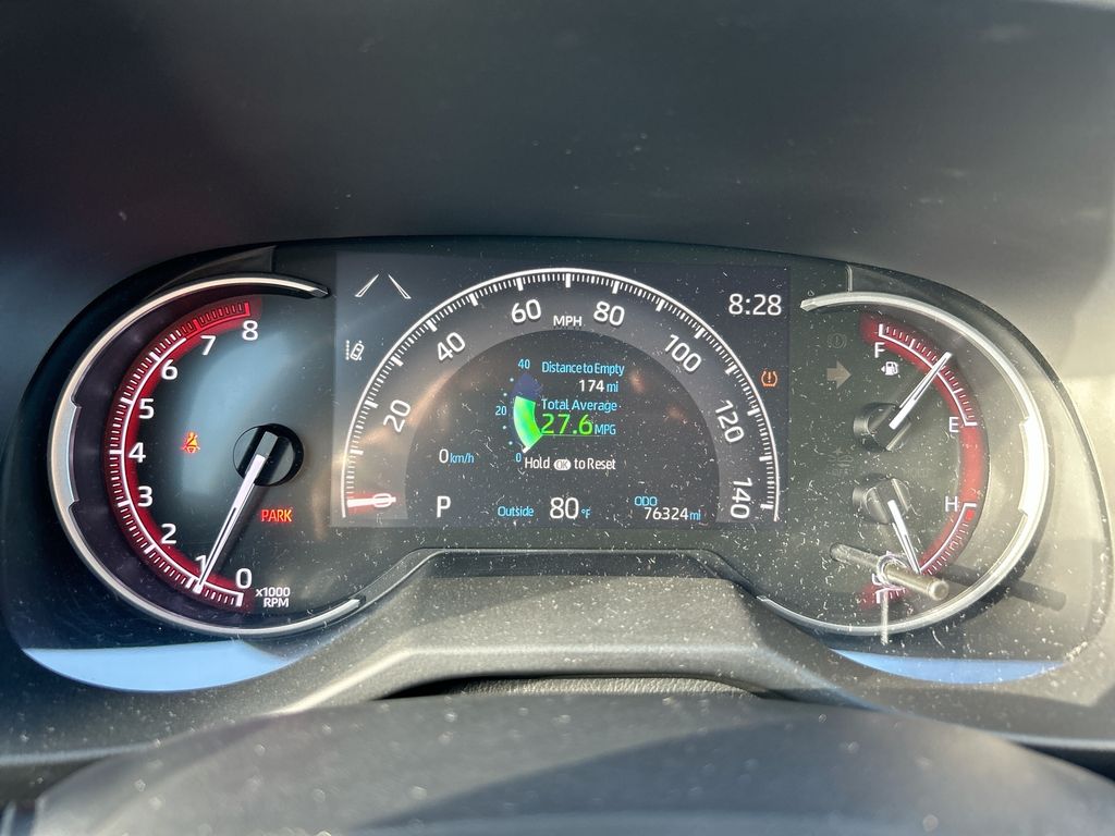 Thumbnail: 2024 Toyota RAV4 - 20
