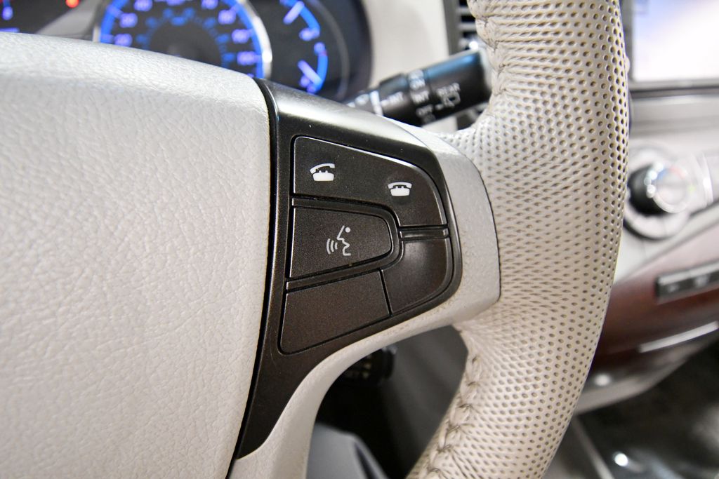 Used 2014 Toyota Sienna Van