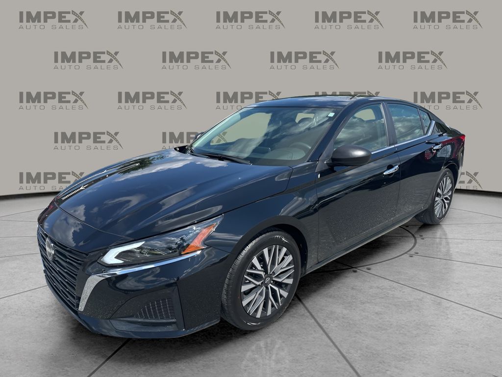 2024 Nissan Altima 2.5 SV's photo