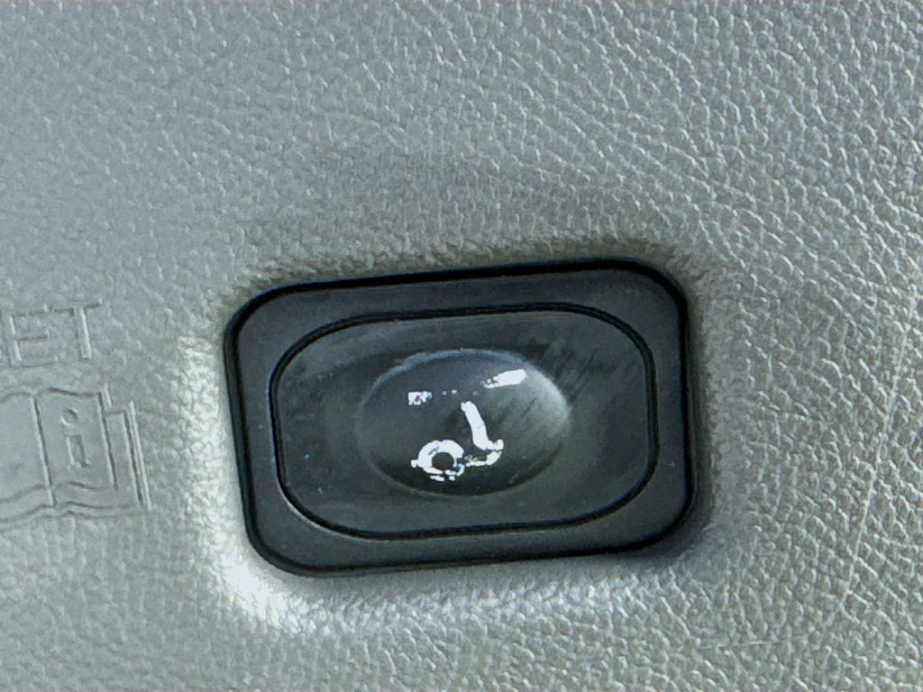 Used Car 2020 Lincoln Nautilus  Reserve For Sale Under $25,000 In Austin, Texas