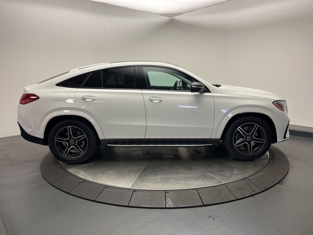 Thumbnail: 2026 Mercedes-Benz GLE - 8