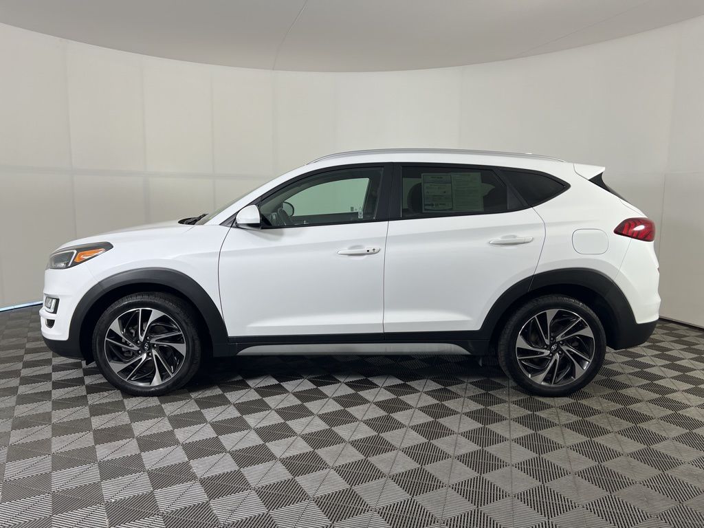 Used 2020 White Hyundai Sport image 8