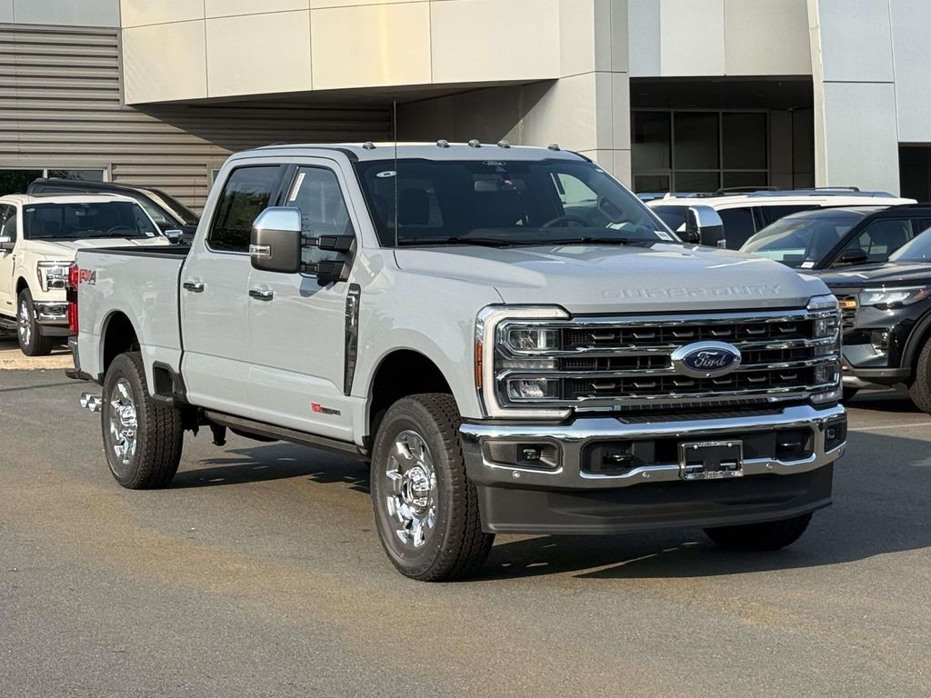 Glacier Gray Metallic Tri-Coat 2026 Ford F-250 Super Duty Pickup Truck Four-Wheel Drive Automatic