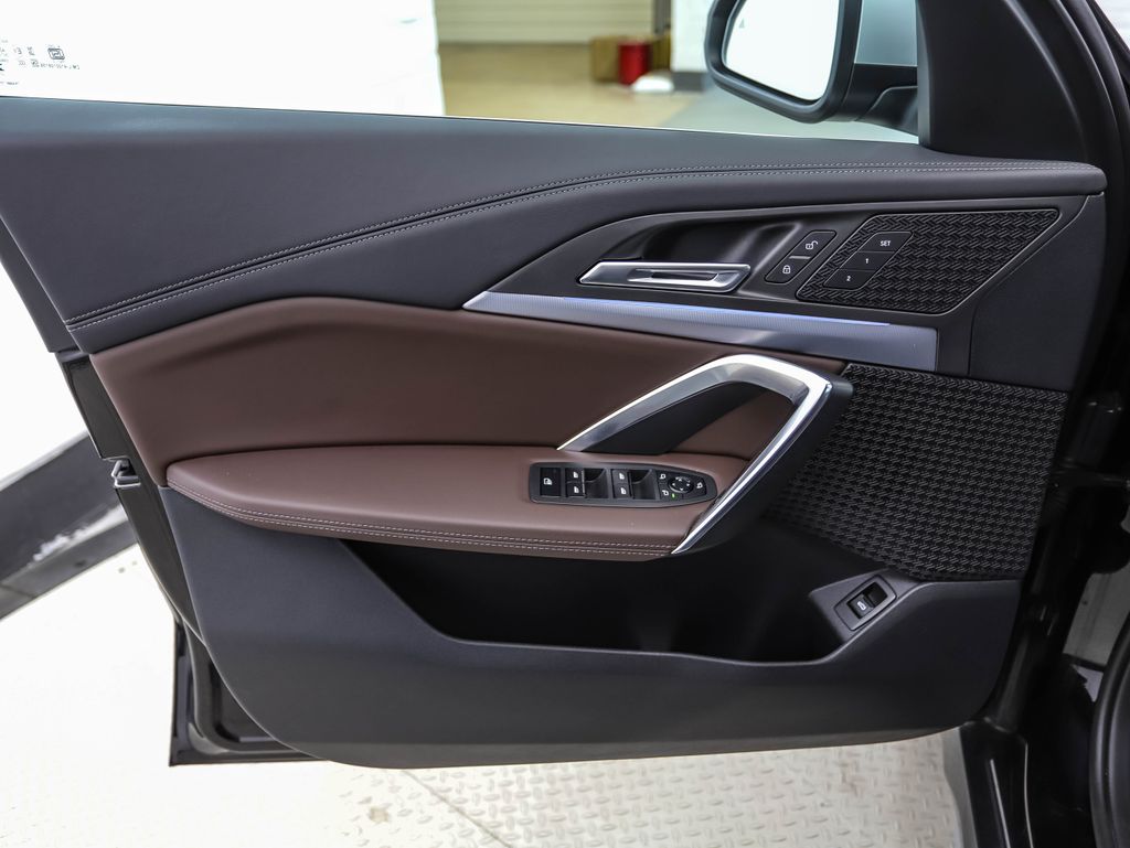 Thumbnail: 2023 BMW X1 - 9