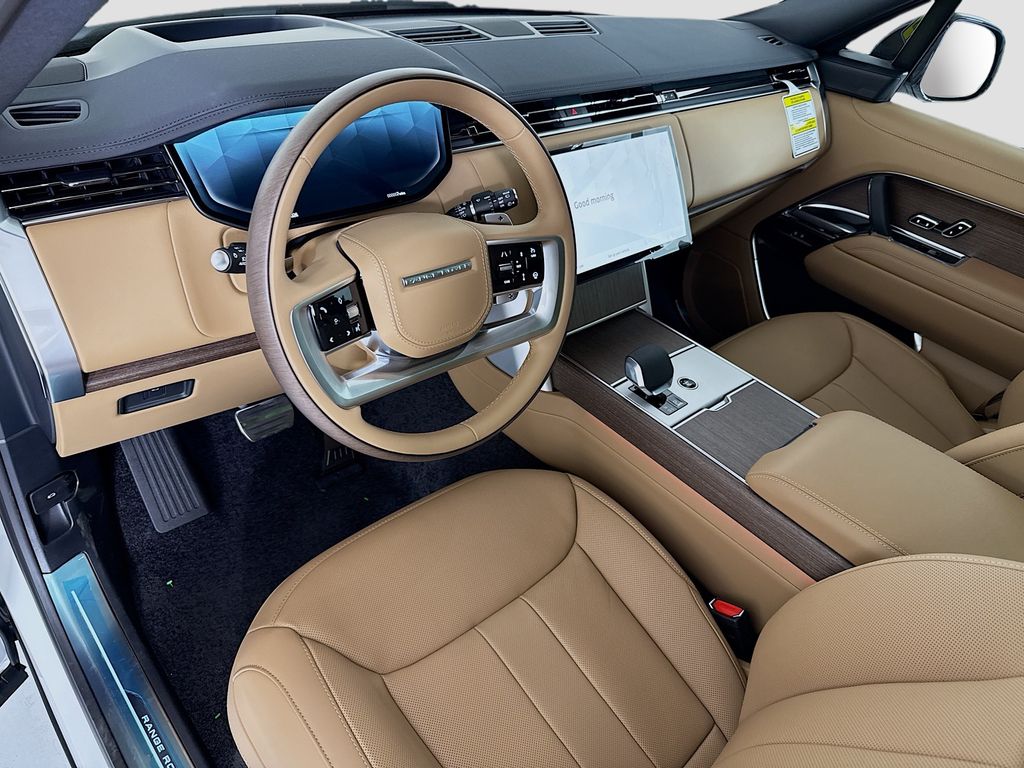 Thumbnail: 2026 Land Rover Range Rover - 10