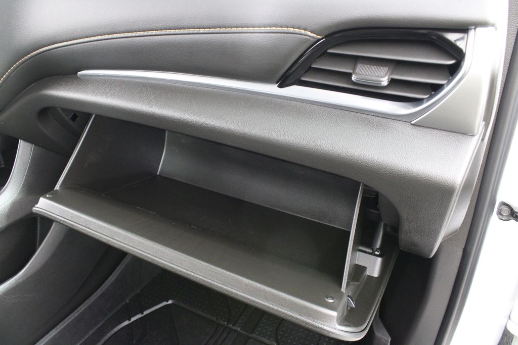 Used 2021 Chevrolet Traverse for sale in 