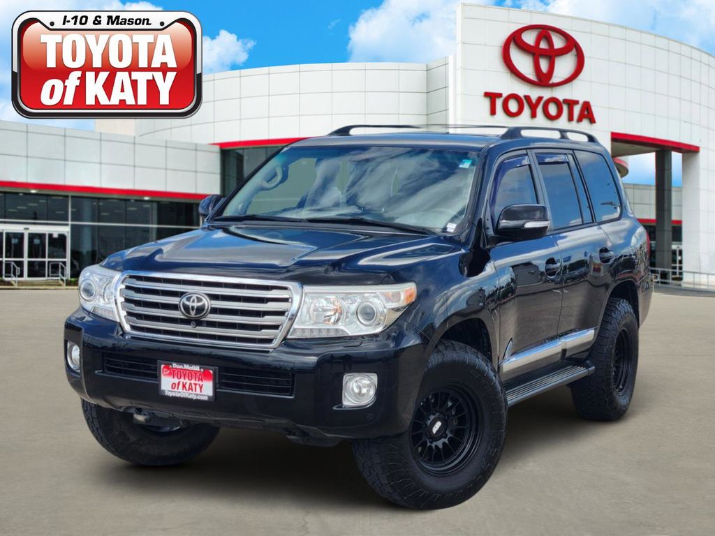 2015 Toyota Land Cruiser -'s photo